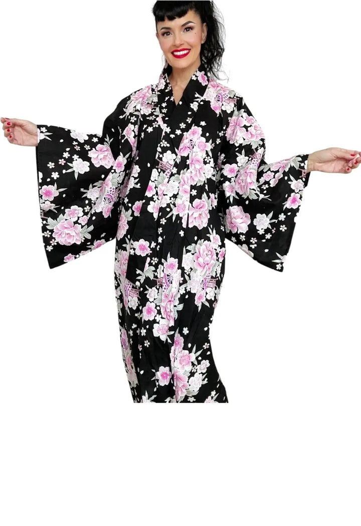 Beautiful Black and Pink Kimono Robe Vintage